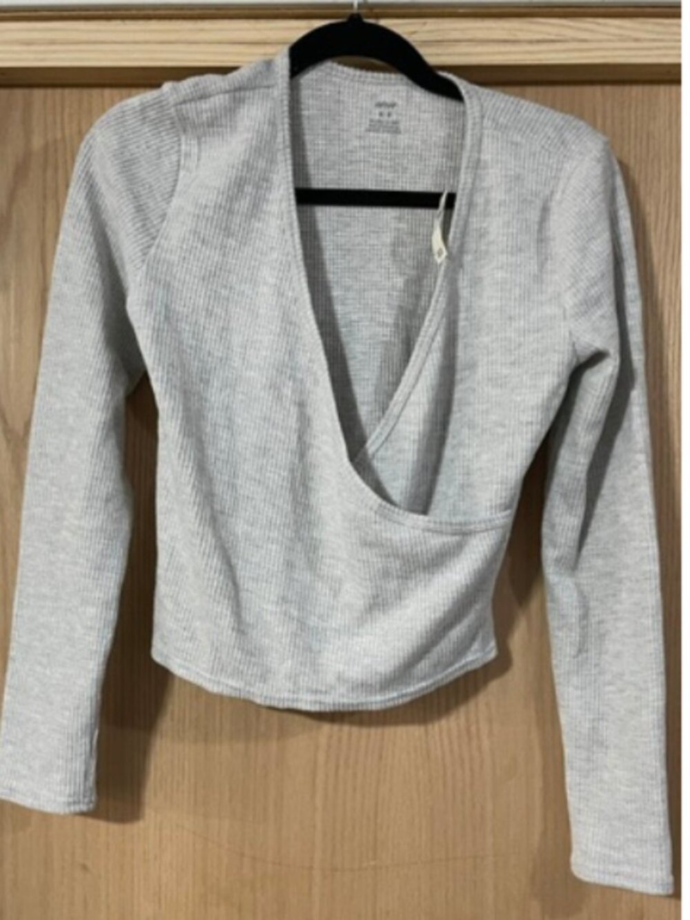 NWT Aerie crossover long-sleeve top sz M